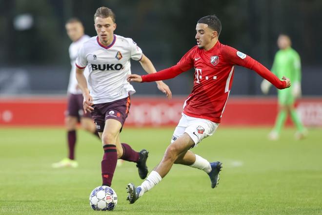 利的渴望深 利的渴望深