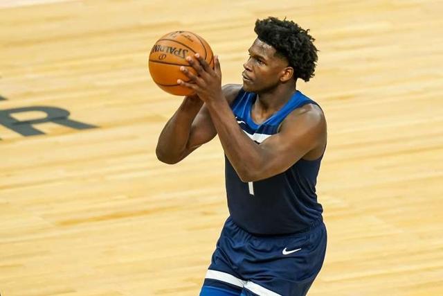 包括担任阿 包括担任阿